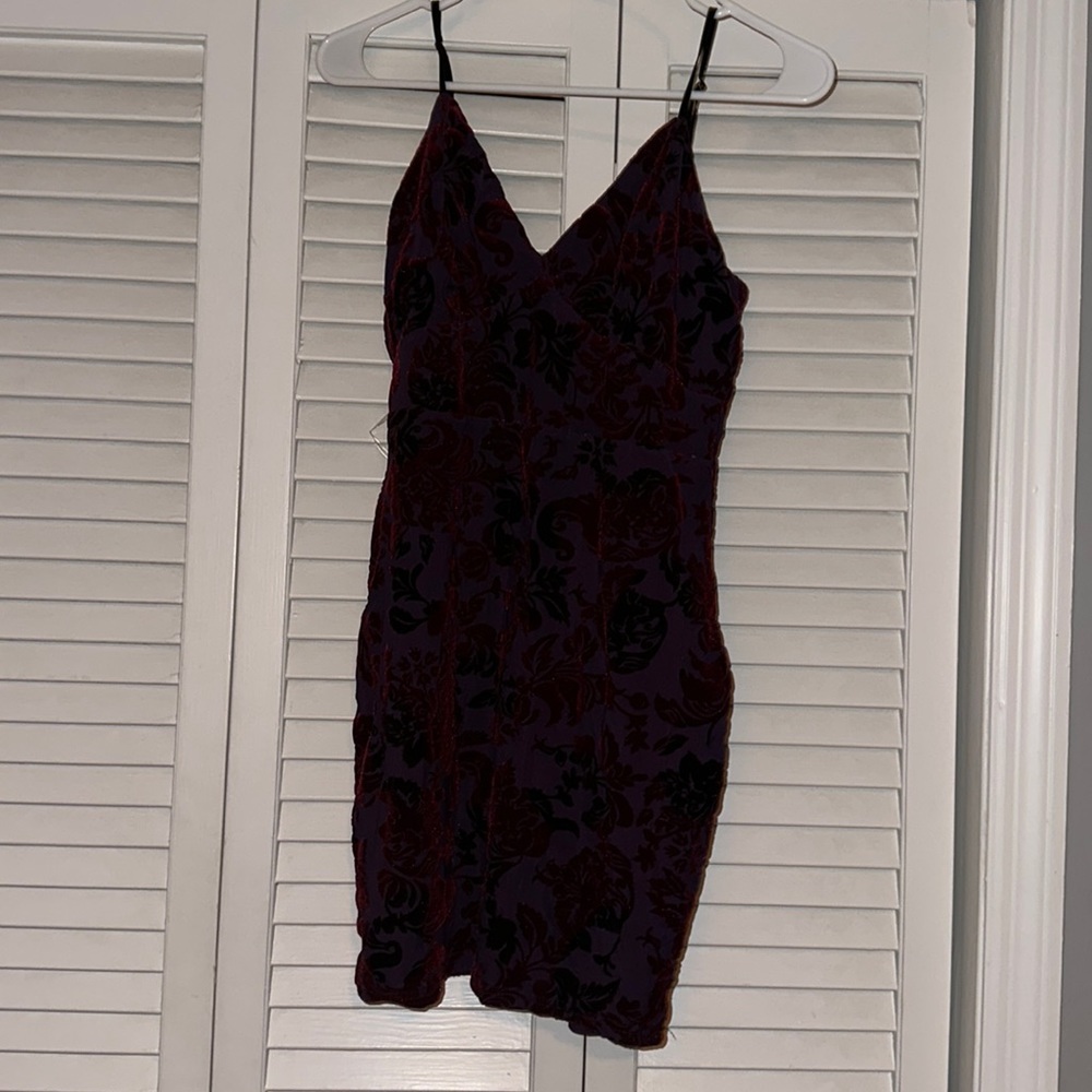 Lulu’s purple and red ombré velvet overlay mini bodycon dress
